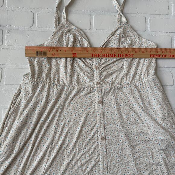 Torrid Super Soft Knit Sleeveless White Beige Daisy Stretch Midi Dress sz 18/20 - Picture 5 of 6